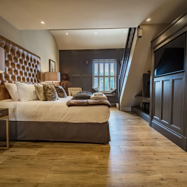 Freemasons_Mr Hare 1